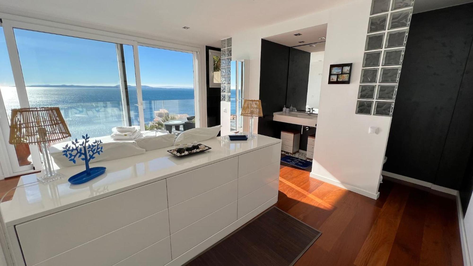 Preciosa Casa Con Piscina Desbordante Y Vistas Al Mar Av-46 Holiday home Roses