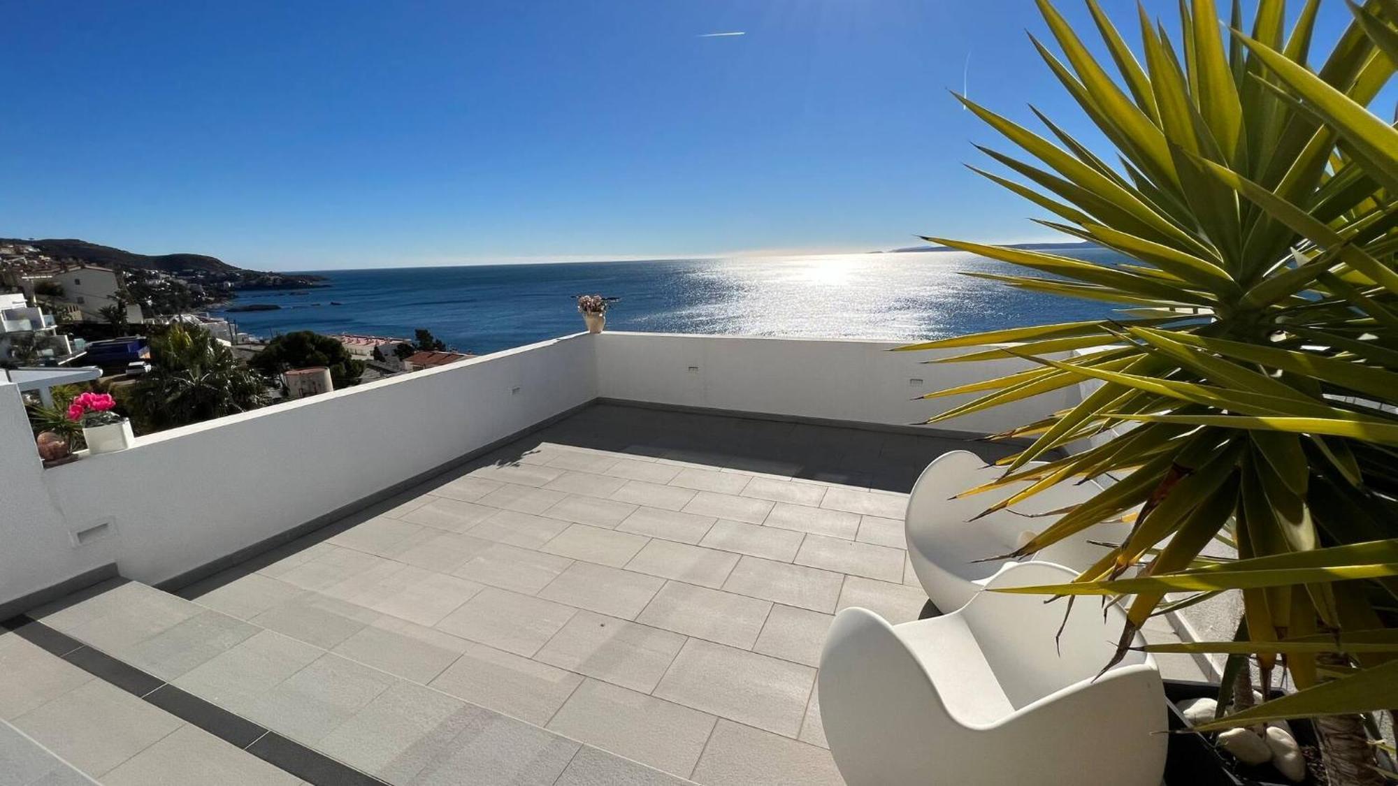 Preciosa Casa Con Piscina Desbordante Y Vistas Al Mar Av-46 Holiday home *