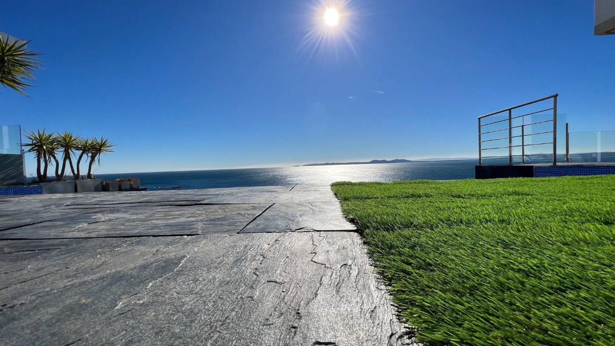 Preciosa Casa Con Piscina Desbordante Y Vistas Al Mar Av-46 Holiday home Roses
