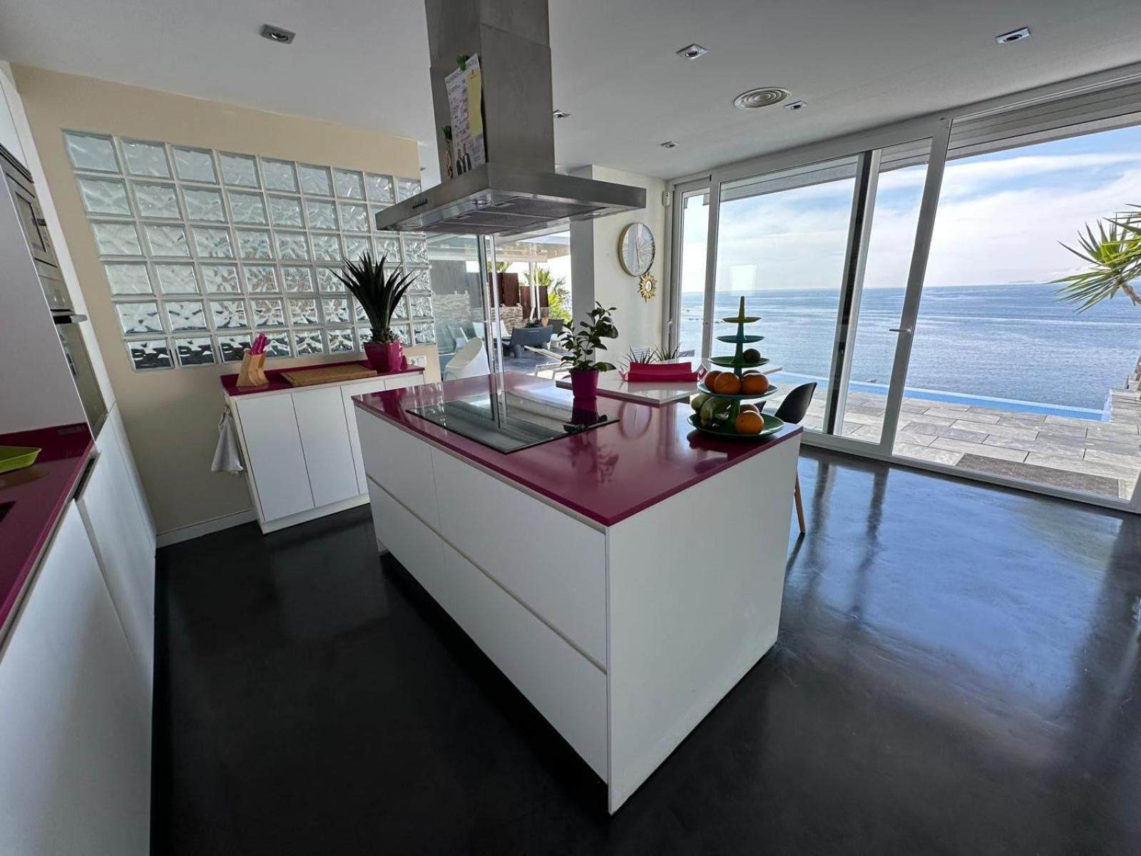 Casa vacanze Preciosa Casa Con Piscina Desbordante Y Vistas Al Mar Av-46 *